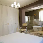 D'olivier Luxury By Rentbeat Vila