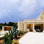 Vila D'olivier Luxury By Rentbeat *
